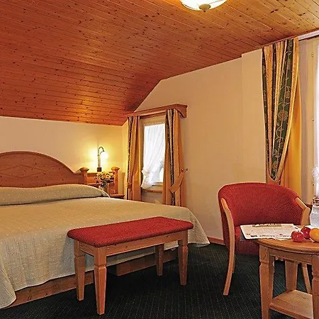 Ξενοδοχείο Swiss 3*
